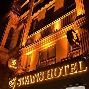 Swans Old Grand Bazaar Istambul